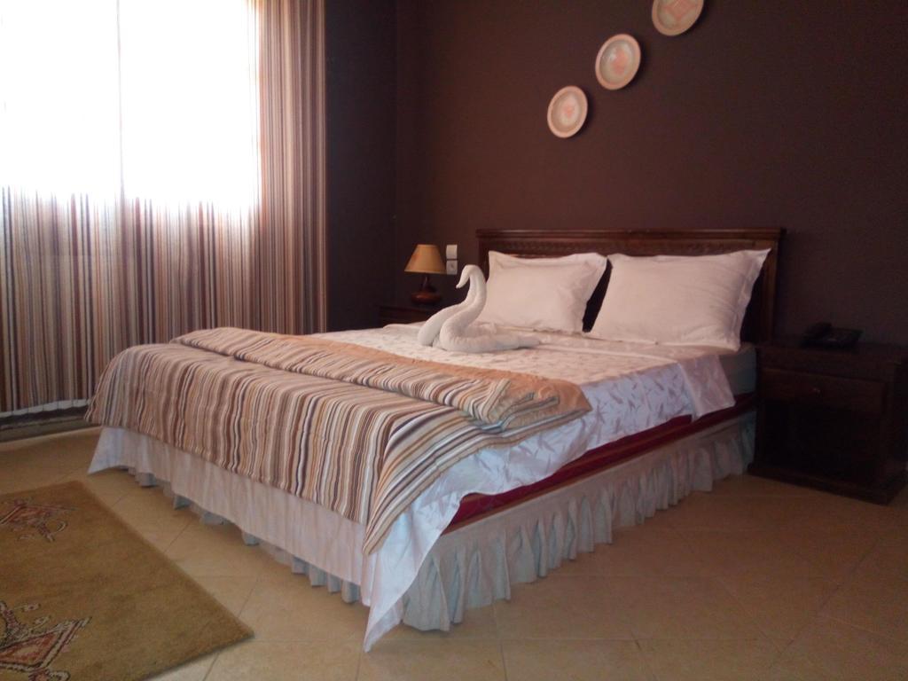Atlas House Hotel Ifrane Exterior photo